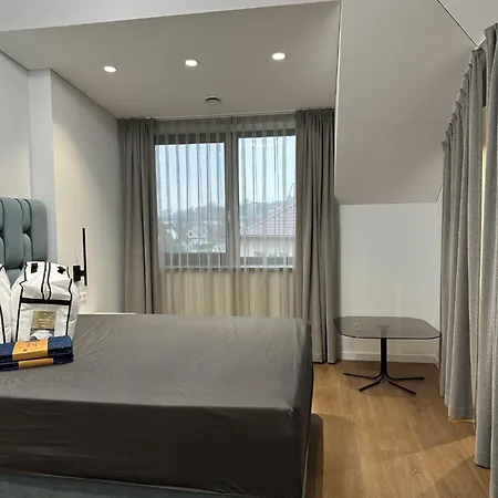 Elegant For Business & Long With Parking Kaunas
